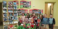 Выставка фотографий и детских работ "Мы помним"