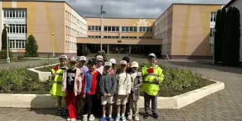 Целевая прогулка по маршруту "Школа"